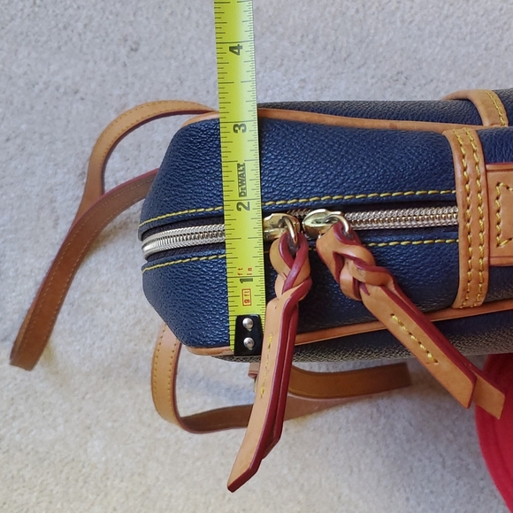 Dooney and Bourke blue pebbled leather bag - Picture 8 of 9